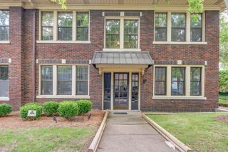 1711 18th Ave S Apt F2, Nashville, TN 37212