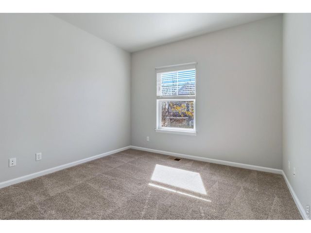 2178 Cape Hatteras Dr 24-7, Windsor, CO 80550