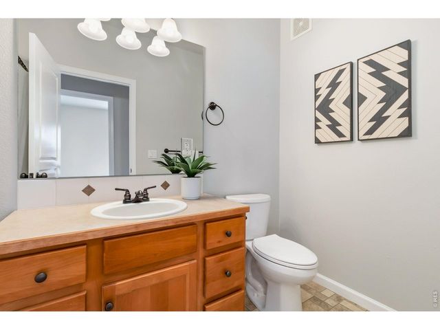 2178 Cape Hatteras Dr 24-7, Windsor, CO 80550