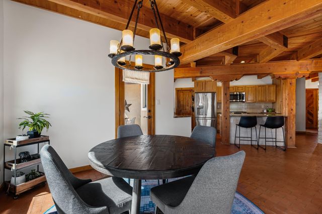 19 Roadrunner Trail, Placitas, NM 87043