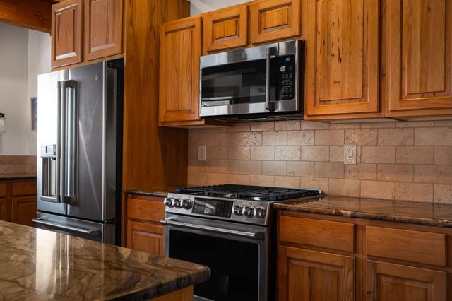 19 Roadrunner Trail, Placitas, NM 87043