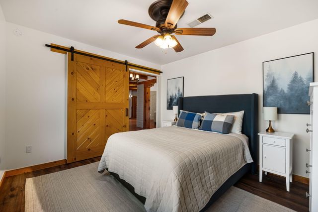 19 Roadrunner Trail, Placitas, NM 87043