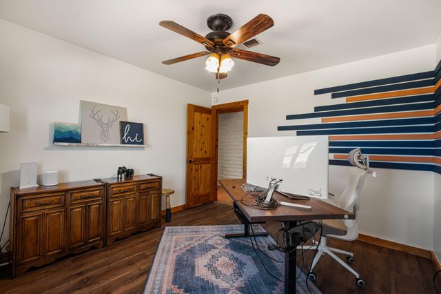 19 Roadrunner Trail, Placitas, NM 87043