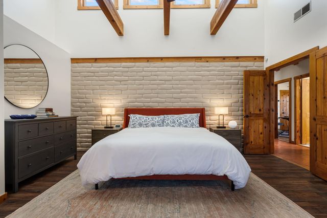 19 Roadrunner Trail, Placitas, NM 87043