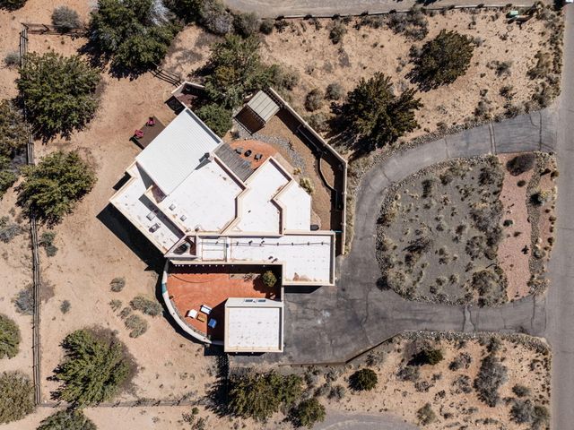 19 Roadrunner Trail, Placitas, NM 87043