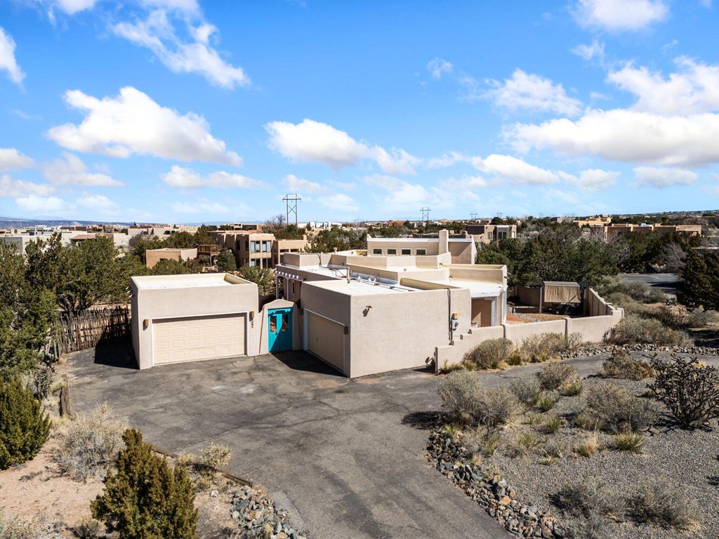 Image 47 of property listing at 19 Roadrunner Trail, Placitas, NM 87043