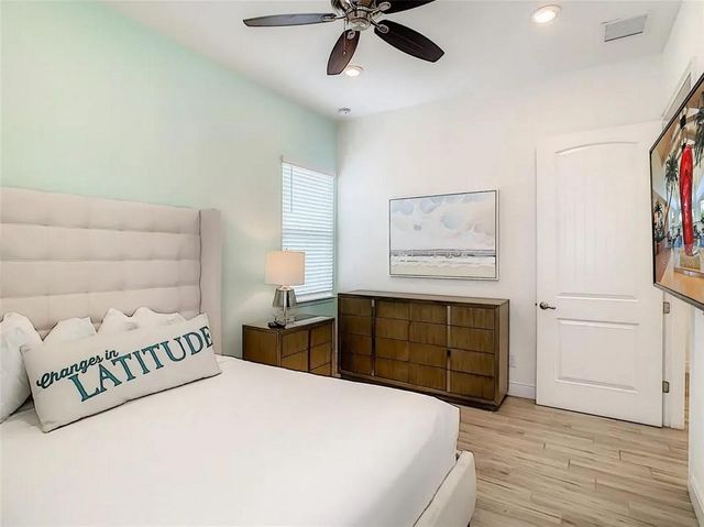 8037 LOST SHAKER LANE, Kissimmee, FL 34747