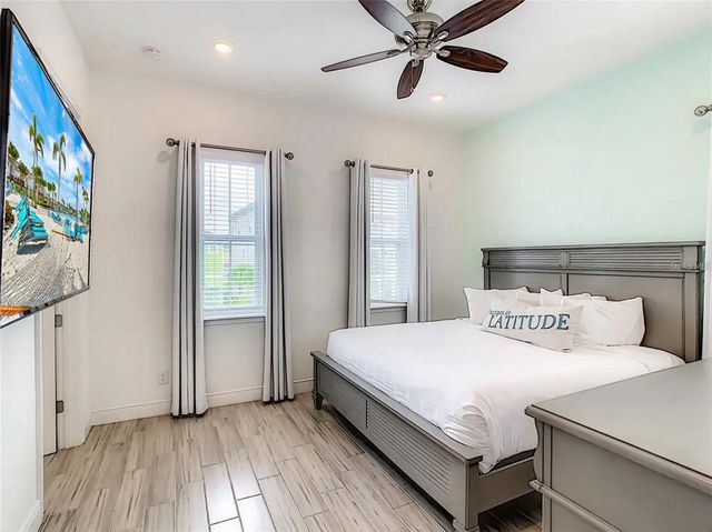 8037 LOST SHAKER LANE, Kissimmee, FL 34747