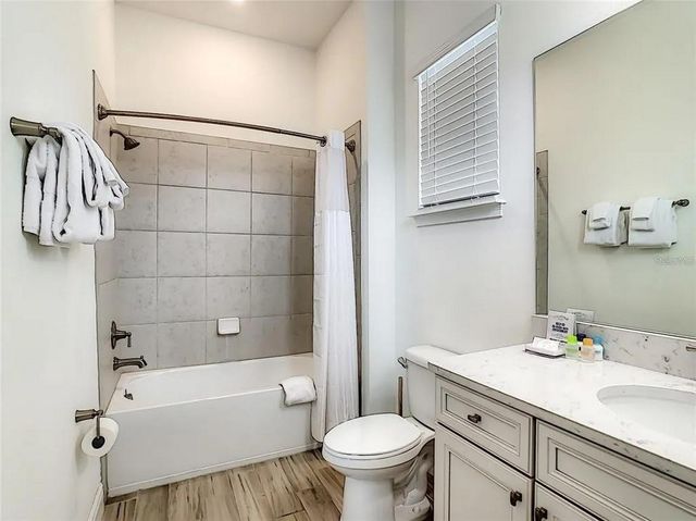 8037 LOST SHAKER LANE, Kissimmee, FL 34747