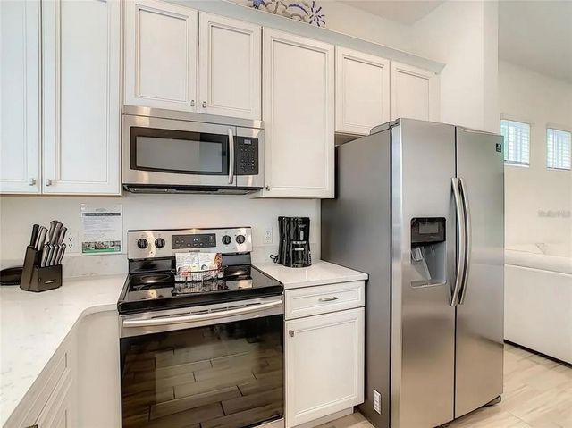 8037 LOST SHAKER LANE, Kissimmee, FL 34747