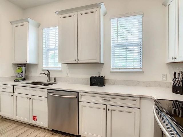 8037 LOST SHAKER LANE, Kissimmee, FL 34747