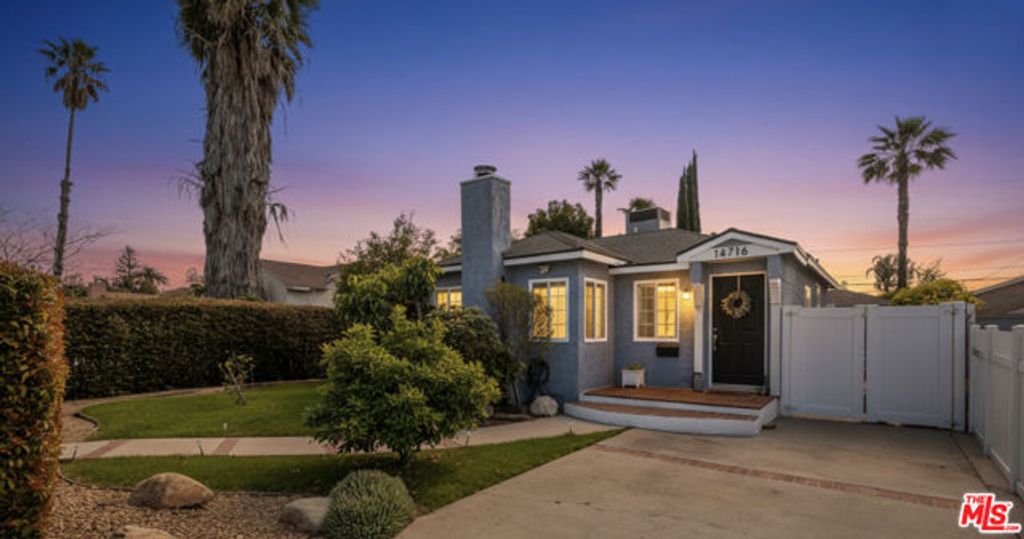 14716 Killion Street, Sherman Oaks, CA 91411