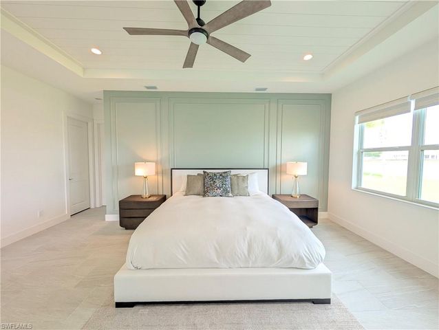 9077 Wisteria WAY, Naples, FL 34114