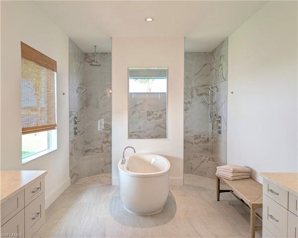 9077 Wisteria WAY, Naples, FL 34114
