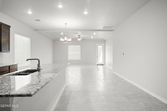 6136 Patricia Elena Place, El Paso, TX 79932