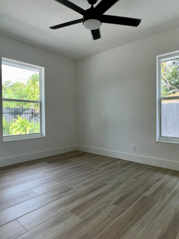 140 SW 5th Avenue, Delray Beach, FL 33444