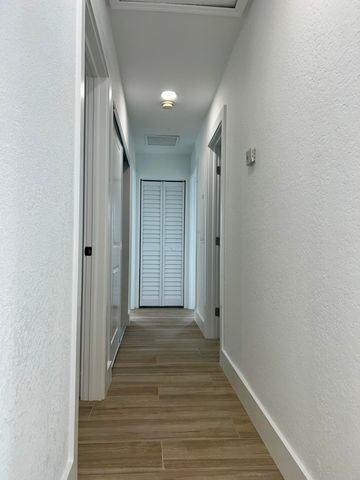 140 SW 5th Avenue, Delray Beach, FL 33444