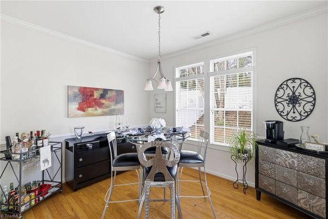 252 Brooks Landing Drive, Winston-salem, NC 27106