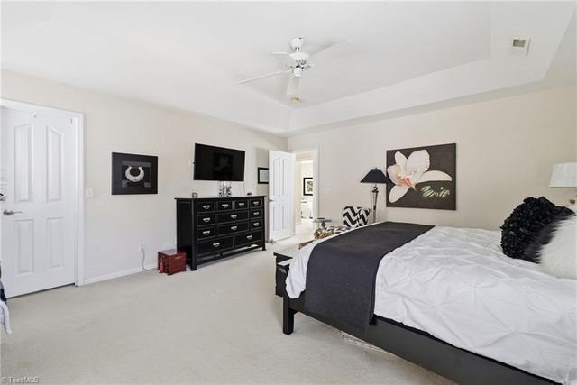 252 Brooks Landing Drive, Winston-salem, NC 27106