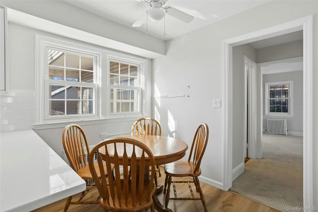 82 Spruce Avenue, Floral Park, NY 11001