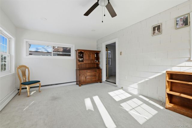 82 Spruce Avenue, Floral Park, NY 11001