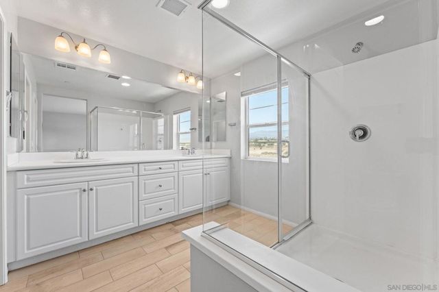 305 Paseo Gusto, Palm Desert, CA 92211