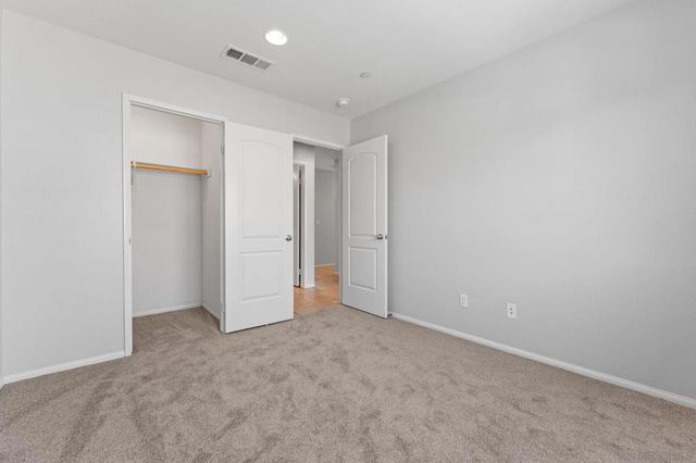 305 Paseo Gusto, Palm Desert, CA 92211