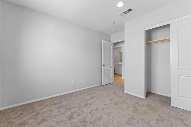 305 Paseo Gusto, Palm Desert, CA 92211