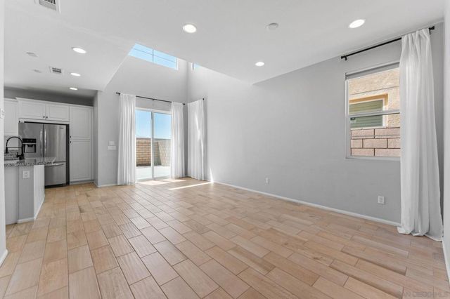 305 Paseo Gusto, Palm Desert, CA 92211