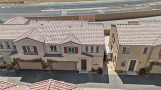 305 Paseo Gusto, Palm Desert, CA 92211