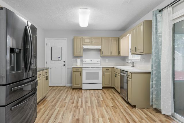 108 Trailside Dr, Murfreesboro, TN 37130