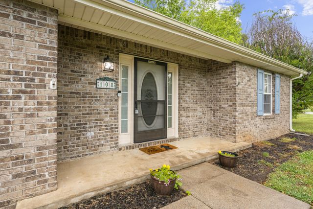 108 Trailside Dr, Murfreesboro, TN 37130