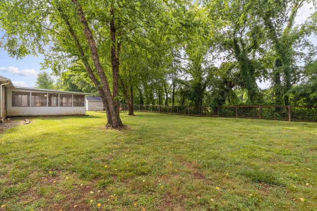108 Trailside Dr, Murfreesboro, TN 37130