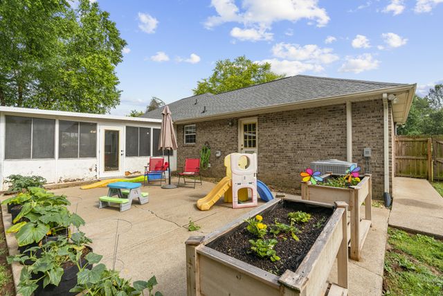 108 Trailside Dr, Murfreesboro, TN 37130