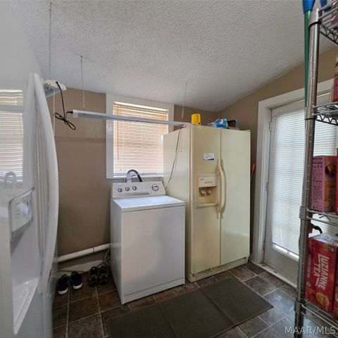 2116 GREENVILLE Street, Montgomery, AL 36107