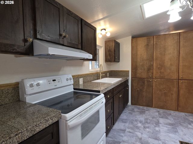 13115 Se FOSTER Rd 22, Portland, OR 97236