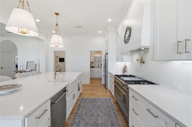 807 W WEST STREET, Tampa, FL 33602