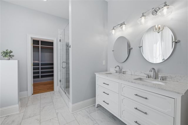 807 W WEST STREET, Tampa, FL 33602