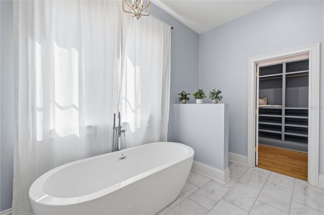 807 W WEST STREET, Tampa, FL 33602