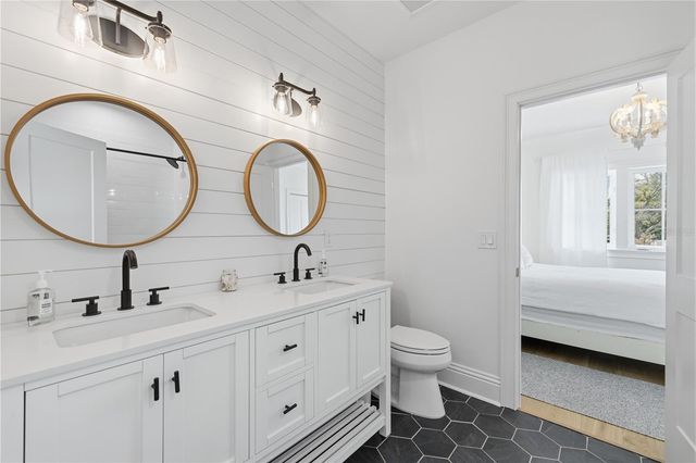 807 W WEST STREET, Tampa, FL 33602