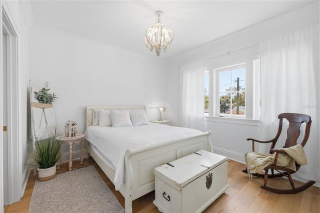 807 W WEST STREET, Tampa, FL 33602