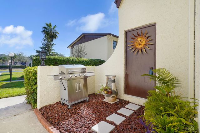 600 Domenico Cir C1, St Augustine, FL 32086