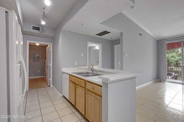 10075 GATE Parkway N 812, Jacksonville, FL 32246