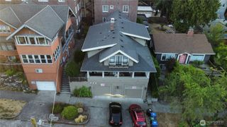 812 E Gwinn Place, Seattle, WA 98102