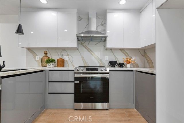 1014 W 223rd Street 1, Torrance, CA 90502