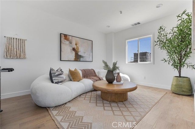 1014 W 223rd Street 1, Torrance, CA 90502