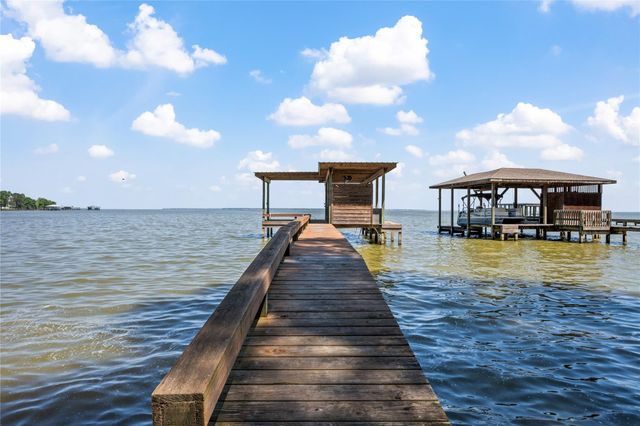 101 Oak Arbor Lane, Coldspring, TX 77331