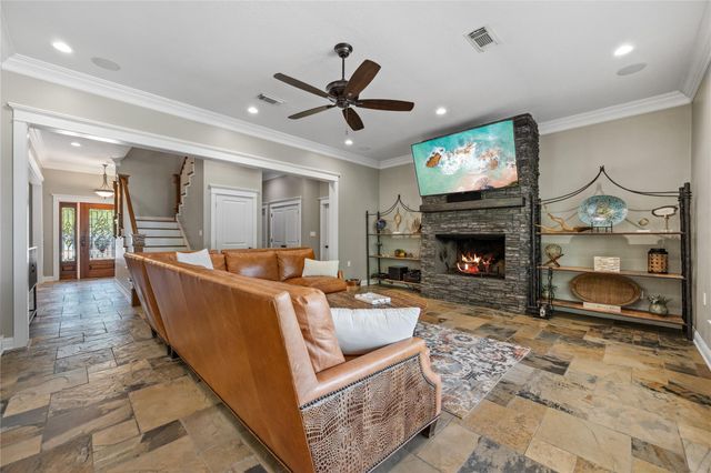 101 Oak Arbor Lane, Coldspring, TX 77331