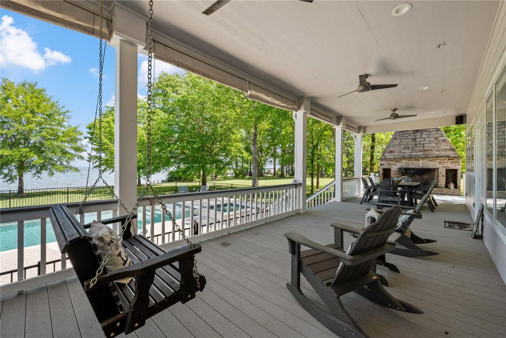 101 Oak Arbor Lane, Coldspring, TX 77331