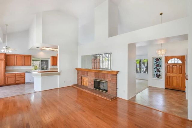 394 Moonstone Bay Dr., Oceanside, CA 92057